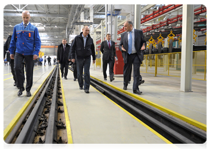 Председатель Правительства Российской Федерации В.В.Путин посетил Тихвинский вагоностроительный завод