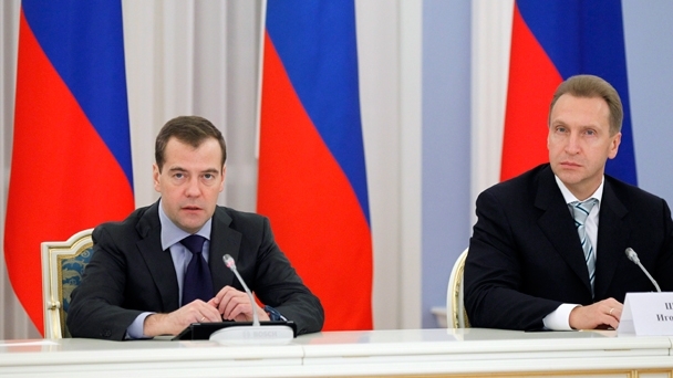Председатель Правительства Дмитрий Медведев и Первый заместитель Председателя Правительства Игорь Шувалов