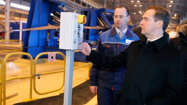 Dmitry Medvedev visits the Severstal–Sheksna Pipe Plant