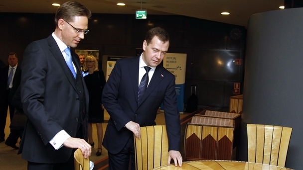 Prime Minister Dmitry Medvedev and his Finnish counterpart Jyrki Katainen
