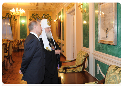 Prime Minister Vladimir Putin visiting St Daniel Monastery to congratulate Patriarch Kirill of Moscow and All Russia on the third anniversary of his enthronement