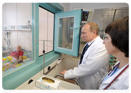 Prime Minister Vladimir Putin at the Dima Rogachyov Federal Research and Clinical Centre of Children's Hematology, Oncology and Immunology on February 15, International Childhood Cancer Day