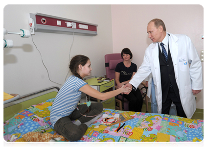 Prime Minister Vladimir Putin at the Dima Rogachyov Federal Research and Clinical Centre of Children's Hematology, Oncology and Immunology on February 15, International Childhood Cancer Day