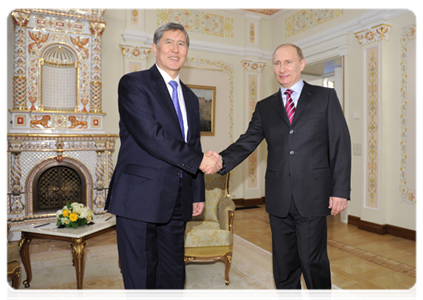 Prime Minister Vladimir Putin at a meeting with Kyrgyzstan’s President Almazbek Atambayev