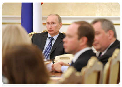 Prime Minister Vladimir Putin at a Government Presidium meeting