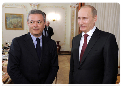 Председатель Правительства Российской Федерации В.В.Путин и главный редактор газеты «Репубблика» Эцио Мауро