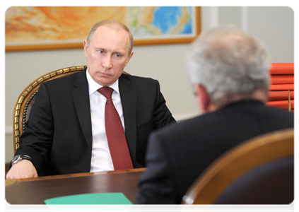 Prime Minister Vladimir Putin at a meeting with Regional Development Minister Viktor Basargin