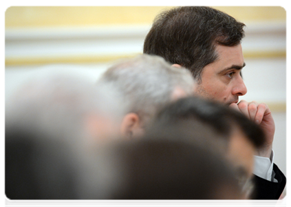 Deputy Prime Minister Vladislav Surkov at a Government Presidium meeting