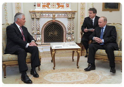 Prime Minister Vladimir Putin meets with Chairman and CEO of ExxonMobil Corporation Rex W.Tillerson