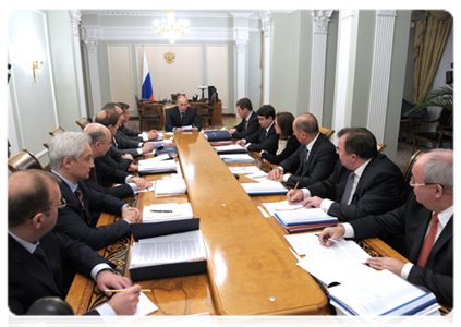 Prime Minister Vladimir Putin holds a meeting of Vnesheconombank’s supervisory board