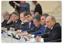Председатель Правительства Российской Федерации В.В.Путин встретился с активом партии «Единая Россия»