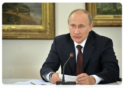 Prime Minister Vladimir Putin meeting with museum workers