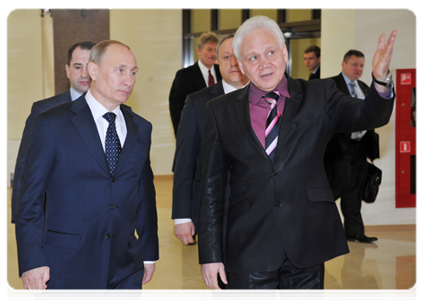 Prime Minister Vladimir Putin visiting the Kiselyov Saratov Youth Theatre