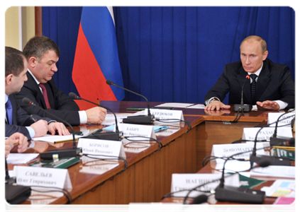 Prime Minister Vladimir Putin holds a meeting on providing housing for military personnel