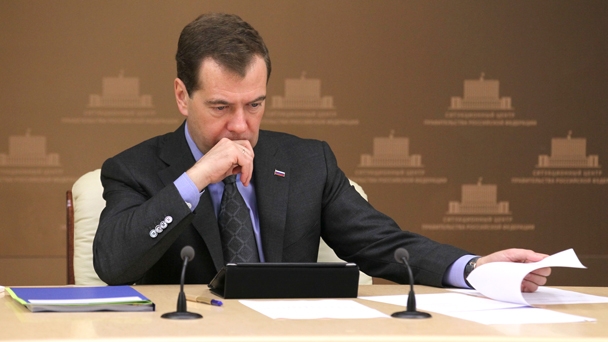 Prime Minister Dmitry Medvedev at a teleconference on the progress of spring sowing campaign and the development of livestock breeding