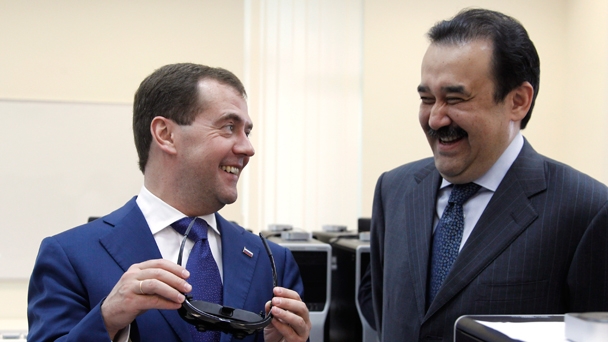 Председатель Правительства Российской Федерации Д.А.Медведев и Премьер-министр Казахстана К.К.Масимов