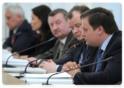 ASI General Director Andrei Nikitin at a meeting of the supervisory board of the Strategic Initiatives Agency