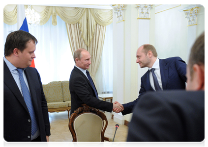 Prime Minister Vladimir Putin, President of the Russian public organisation Delovaya Rossiya Alexander Galushka and ASI General Director Andrei Nikitin