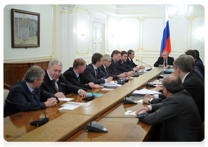 Prime Minister Vladimir Putin at a meeting on motivating exploration of hard-to-recover oil reserves
