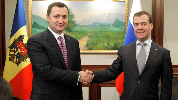 Prime Minister Dmitry Medvedev meets with Prime Minister of the Republic of Moldova Vladimir Filat