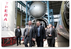 Заместитель Председателя Правительства Российской Федерации Д.О.Рогозин посетил ОАО «Военно-промышленная корпорация “Научно-производственное объединение машиностроения”»