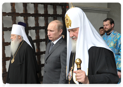 Prime Minister Vladimir Putin attends ceremony of transferring ancient copy of Iveron Icon of the Mother of God to Novodevichy Convent