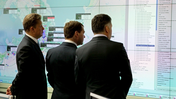 Председатель Правительства Российской Федерации Д.А.Медведев посетил компанию «Газпром межрегионгаз» и ознакомился с работой её оперативно-диспетчерской службы