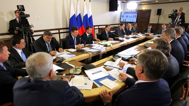 Prime Minister Dmitry Medvedev chairs a meeting on taxation of the oil and gas sector at Gazprom Mezhregiongaz