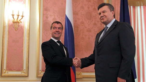 Prime Minister Dmitry Medvedev meeting with Ukrainian President Viktor Yanukovych