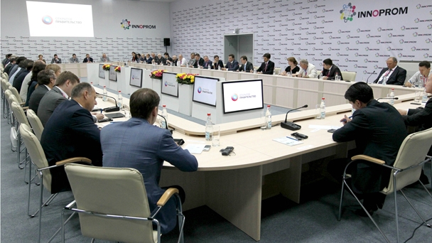 Председатель Правительства Российской Федерации Д.А.Медведев встретился с представителями деловых кругов