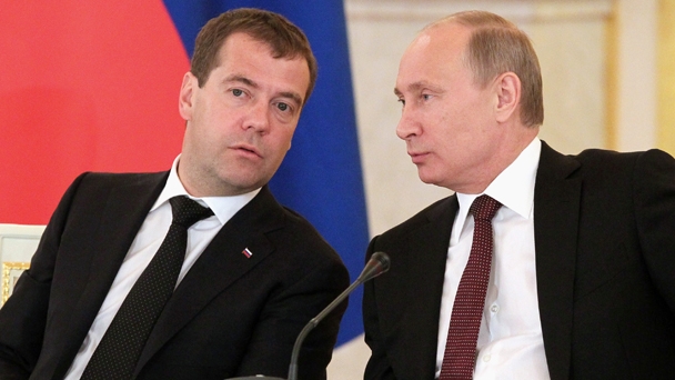 Президент Российской Федерации В.В.Путин и Председатель Правительства Российской Федерации Д.А.Медведев на заседании Государственного совета Российской Федерации
