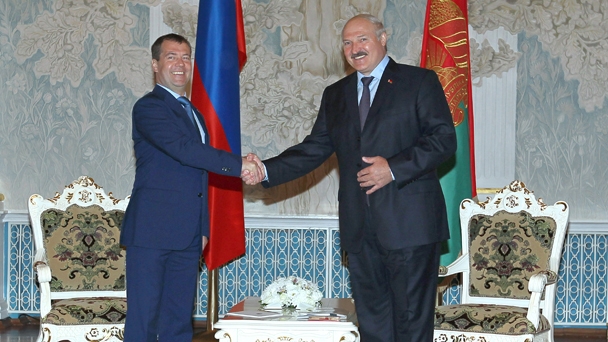 Prime Minister Dmitry Medvedev meets with Belarusian President Alexander Lukashenko