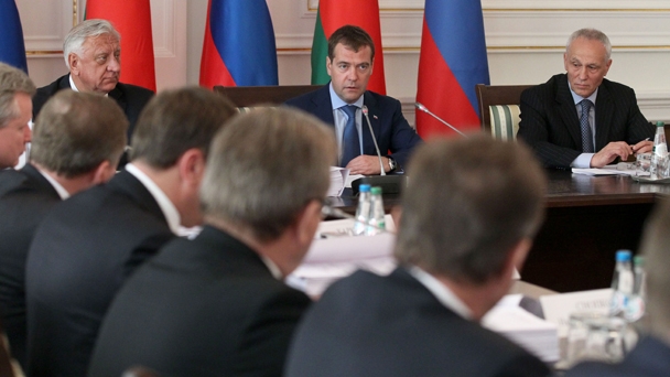 Prime Minister Dmitry Medvedev holds a meeting of the Council of Ministers of the Union State of Russia and Belarus