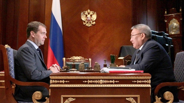 Prime Minister Dmitry Medvedev meets with head of the Republic of Yakutia Yegor Borisov