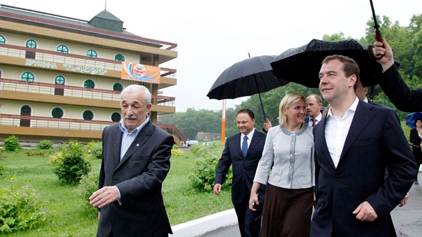 Prime Minister Dmitry Medvedev visits the Ocean national children’s centre in the suburbs of Vladivostok