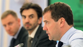 Председатель Правительства Российской Федерации Д.А.Медведев встретился с экспертами по вопросу анализа основных направлений бюджетной политики на 2013 год и плановый период 2014 и 2015 годов