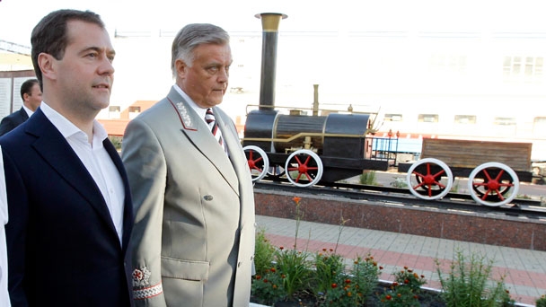 Prime Minister Dmitry Medvedev and Russian Railways President Vladimir Yakunin