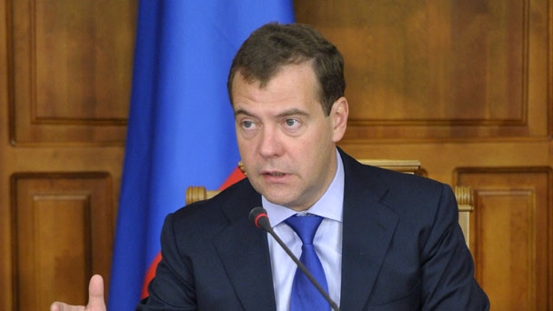 Prime Minister Dmitry Medvedev holds a meeting on the situation in the constituent entities of the Russian Federation suffering from abnormally high temperatures in 2012