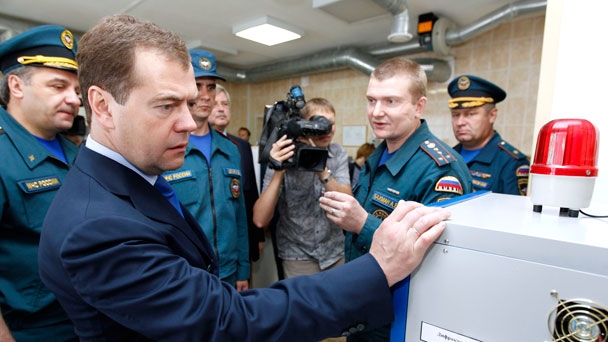 Prime Minister Dmitry Medvedev visits the Tomsk Region’s fire station of the 5th Brigade of the Federal Fire Service