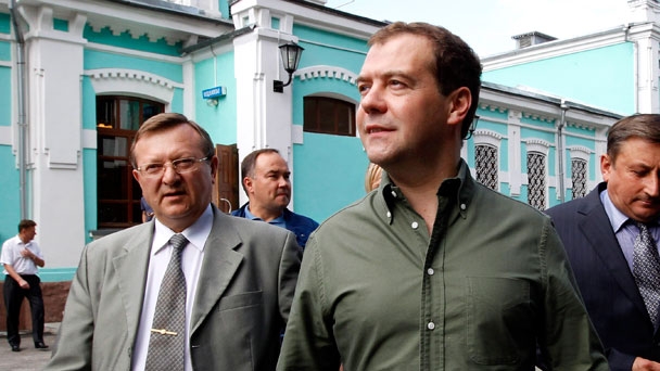 Председатель Правительства Российской Федерации Д.А.Медведев осмотрел вокзал на станции Топки