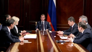 Председатель Правительства Д.А.Медведев провёл совещание с вице-премьерами