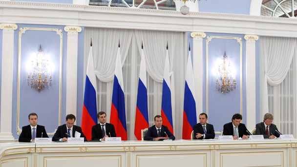 Дмитрий Медведев на заседании правительственного совета по развитию отечественной кинематографии