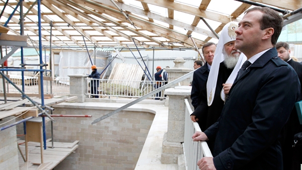 Председатель Правительства Дмитрий Медведев посетил Ново-Иерусалимский монастырь в Московской области