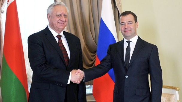 С Премьер-министром Республики Беларусь Михаилом Мясниковичем