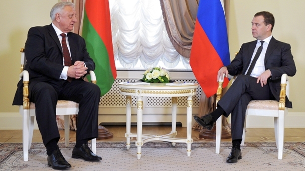 Беседа с Премьер-министром Республики Беларусь Михаилом Мясниковичем