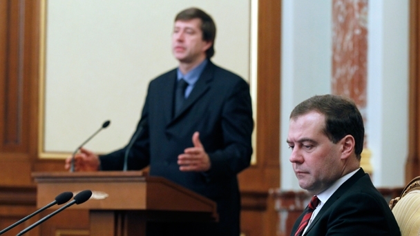 Minister of Justice Alexander Konovalov reports at the Government meeting