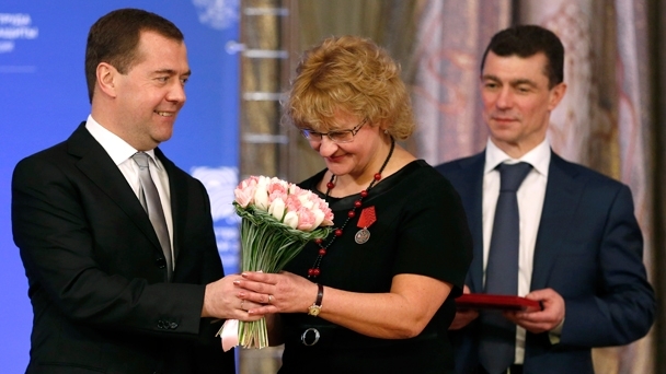 Prime Minister Dmitry Medvedev, Minister of Labour and Social Security Maxim Topilin, and the Kaliningrad Regional Administration’s Employment Agency head Marina Lyashenko, who received the Order For Merit to the Fatherland, Second Class