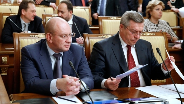 Governor of the Nenets Autonomous Area Igor Fyodorov and Rostov Region Governor Vasily Golubev