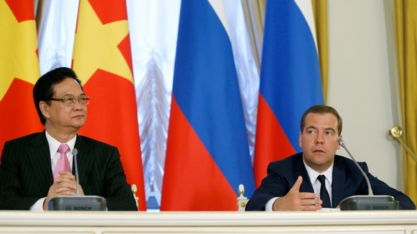 Prime Minister of the Socialist Republic of Vietnam Nguyen Tan Dung and Prime Minister Dmitry Medvedev